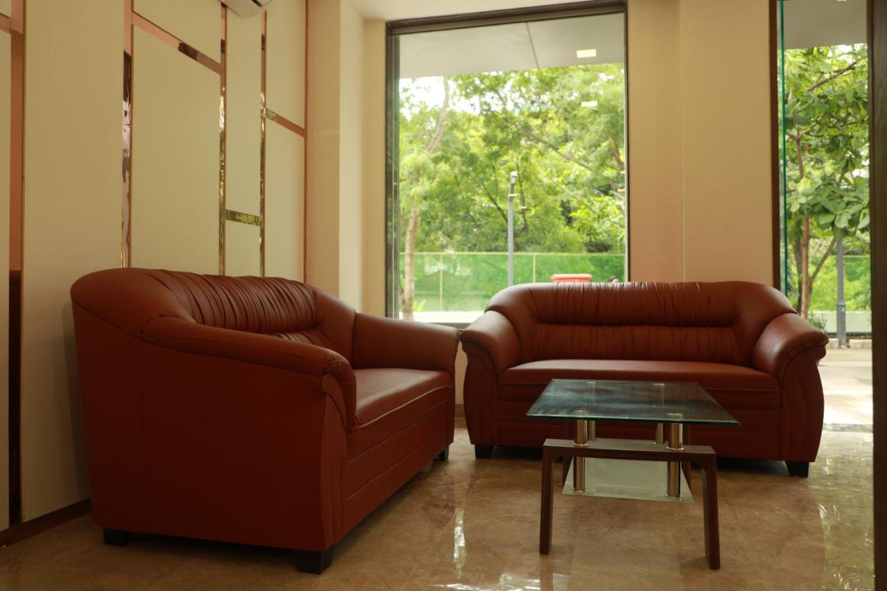 Serenity By Monarch, Baner Pune Méribel Village Dış mekan fotoğraf